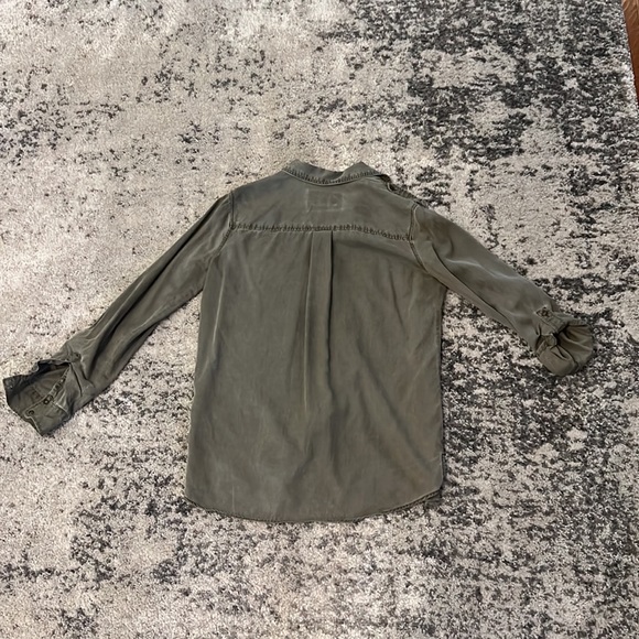 Express Button Up - Picture 6 of 6